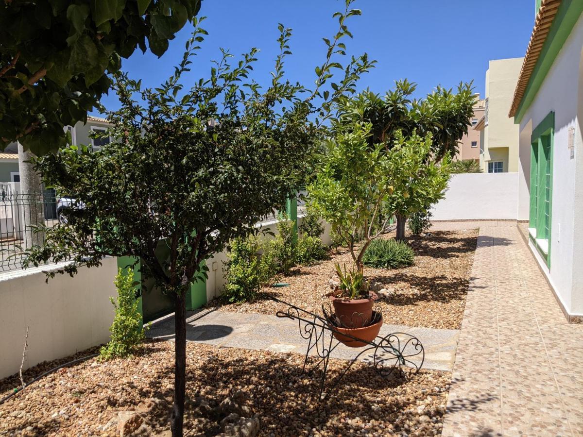 Dolphin House Hostel Faro Buitenkant foto